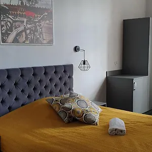 Tournet Bed & Breakfast Kraków